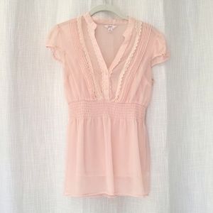 Candie's light pink top